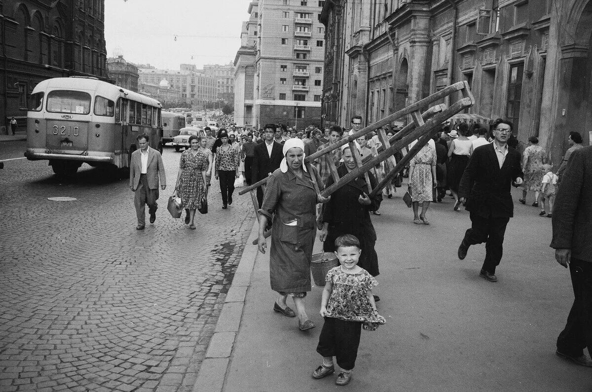 60е ссср молодежь. 60е ссср молодежь. Ленинград 1960-е. Люди 1960 год. Люди 1960 год.