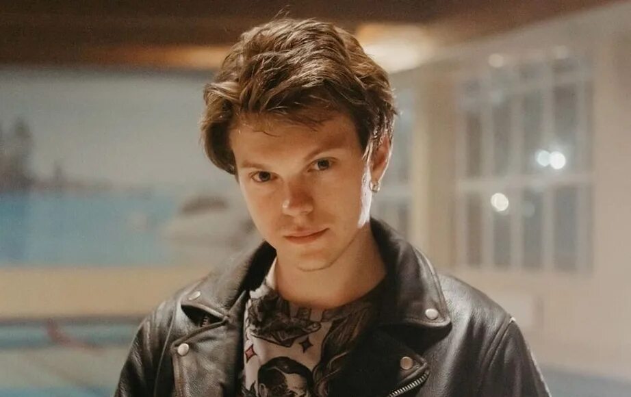 Коноплев актер. Коноплев актер. Коноплев актер. Коноплев актер. Коноплев актер.