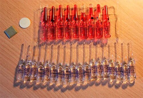 Витамин б1 в ампулах. B1 b6 b12 ампулы. Витамин б6 инъекции. Витамины в1 и в6 в ампулах. Витамины в ампулах для инъекций в1 в6 в12.