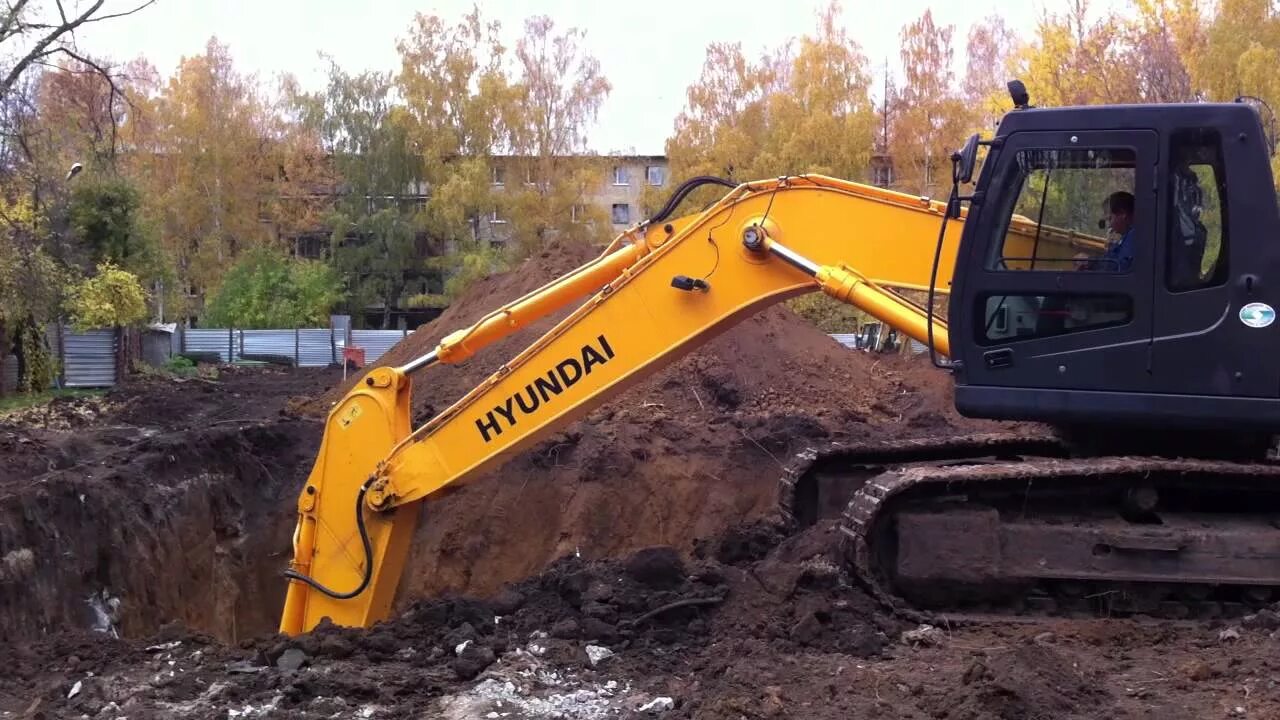 Экскаватор объем ковша 1. Экскаватор hyundai r250lc-7. экскаватор хундай 520. hyundai 300 lc-95. экскаватор 35 тонн.