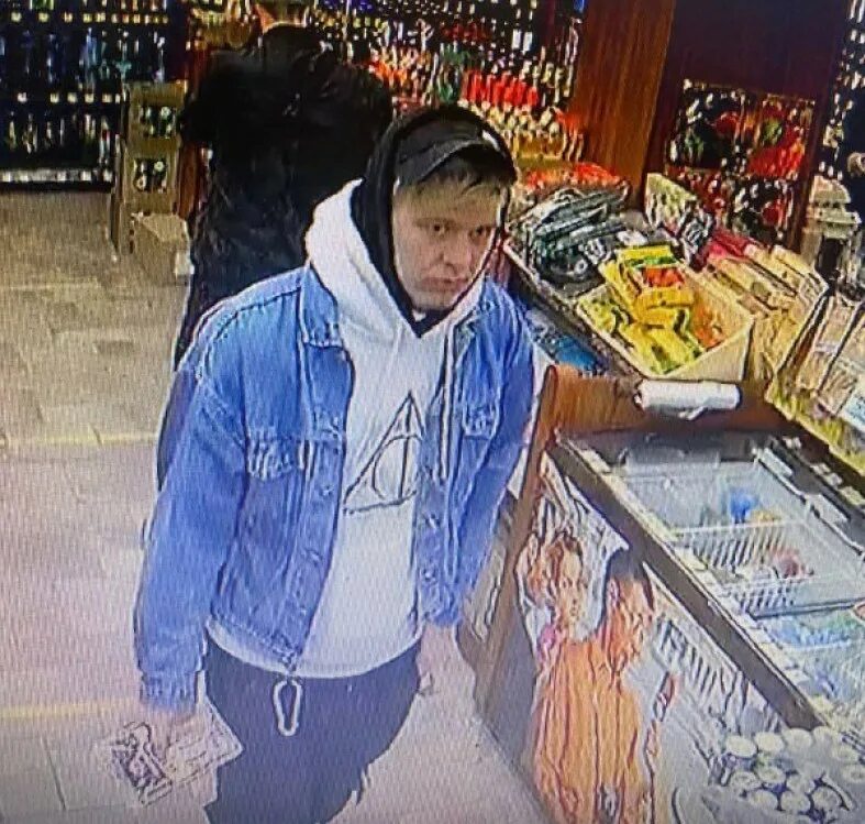 Петрозаводск избил. Петрозаводск избил. Избивают подростка на улице. Петрозаводск избил. Петрозаводск избил.