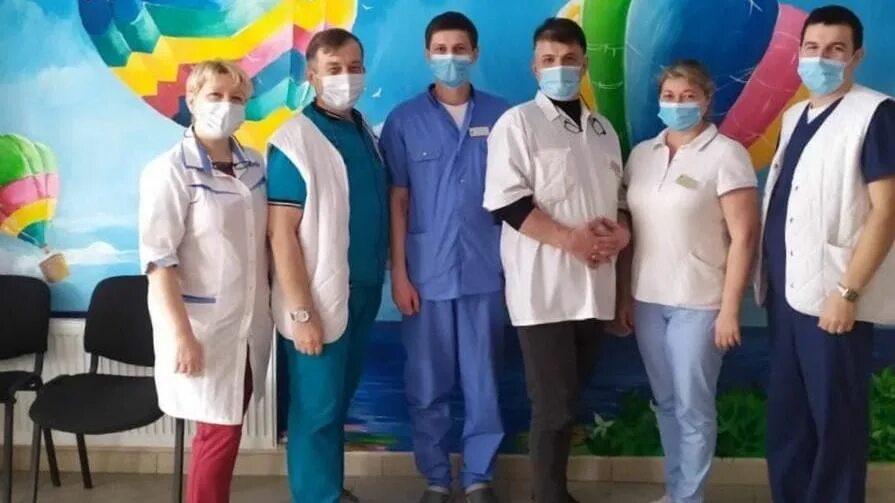 Ялтинский роддом. Врачи ялтинского роддома. ялта роддом врачи. ялта роддом сотрудники. гбуз рк ялтинский родильный дом, женская консультация мариуполь.