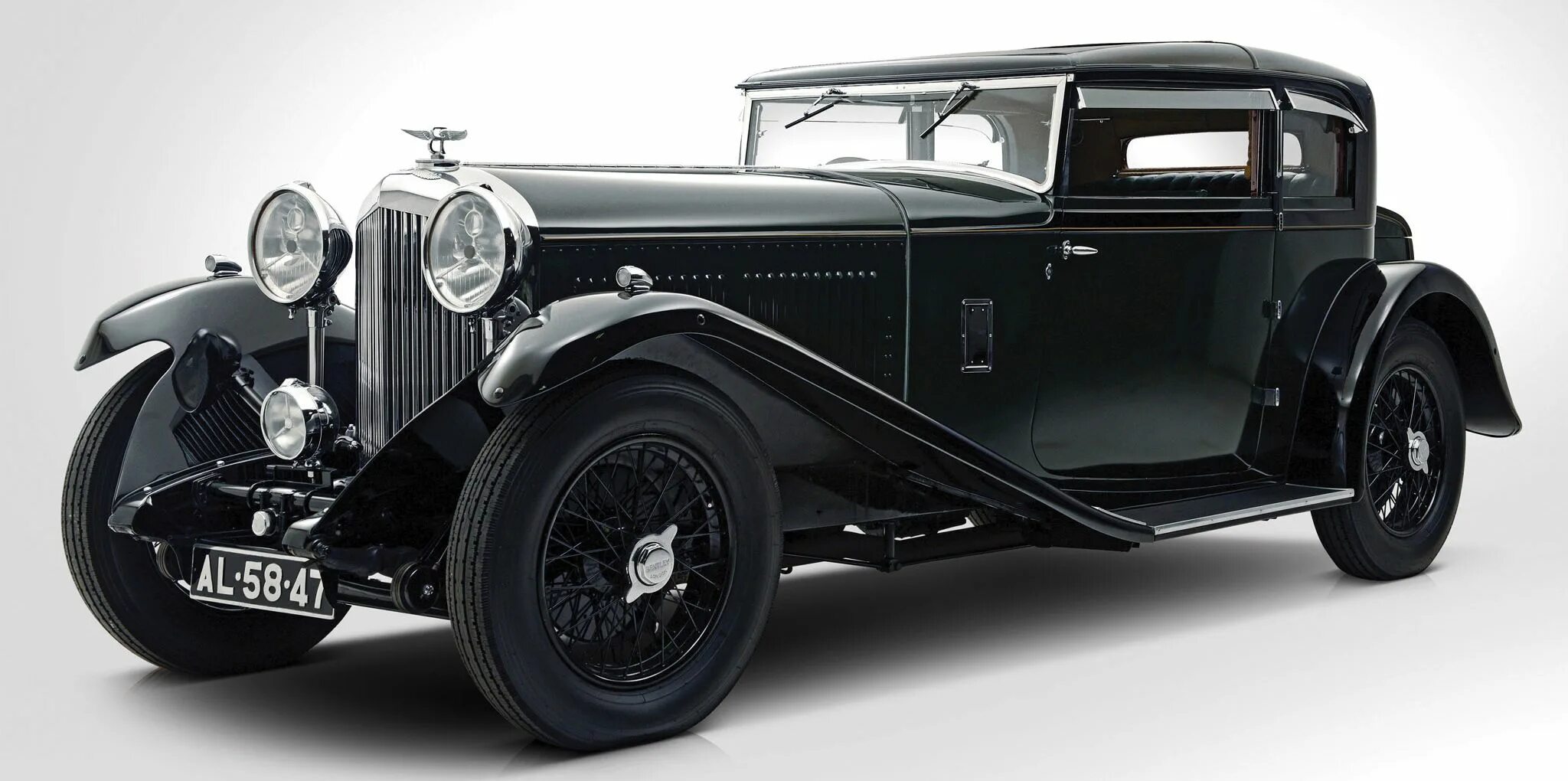 Первая модель 8. Бентли 1932. Бентли Континенталь 1930. Bentley 8 litre. Бентли купе 1930.