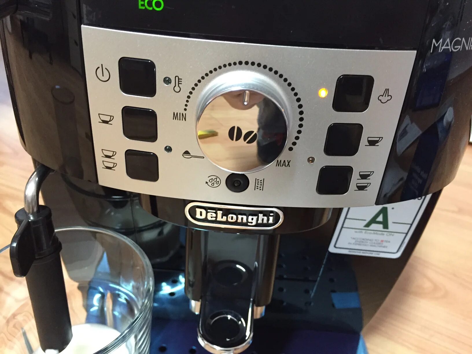 Delonghi magnifica s ECAM 22.110.B. Delonghi ECAM 22.110.B. Кофемашина Делонги ECAM 22 110 B. Комплектация ECAM 22.110.