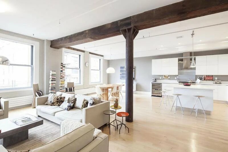 перегородка с вращающимся телевизором. стоять по середине комнаты. диван в центре комнаты. кухня гостиная с диваном посередине. стоять по середине комнаты.