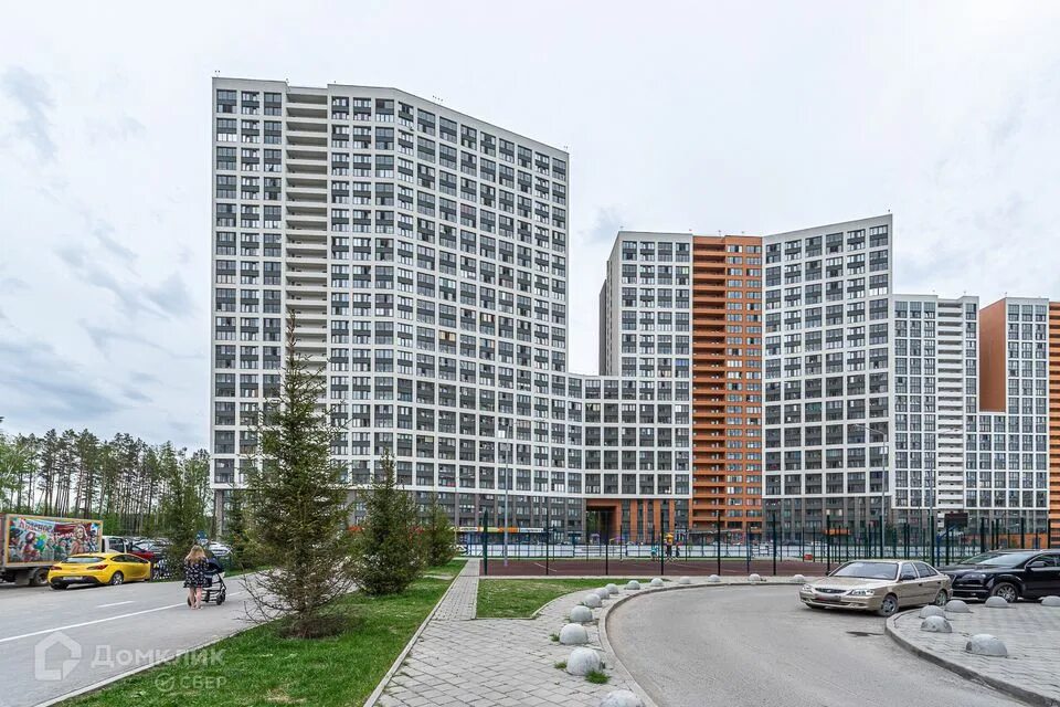 Микрорайон светлый екатеринбург. Екатеринбург микрорайон светлый дом 8. Светлый 5 екатеринбург. Жк светлый екб. Светлый 2 екатеринбург.