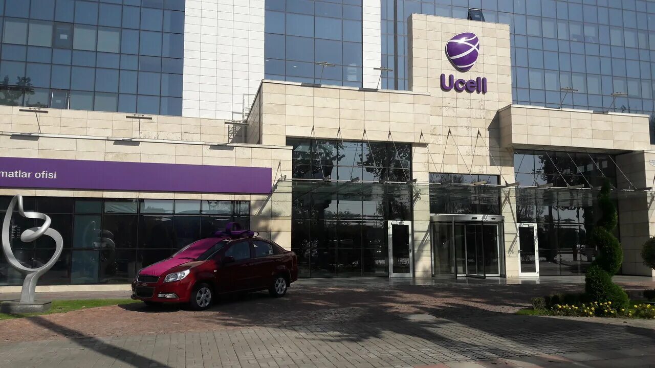 Телефонные операторы узбекистана. Ucell оператор. Ташкент здание ucell. Операторы узбекистана. Билайн ташкент.