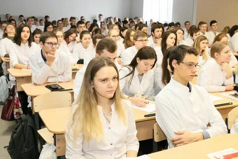 Студенты 3 последняя