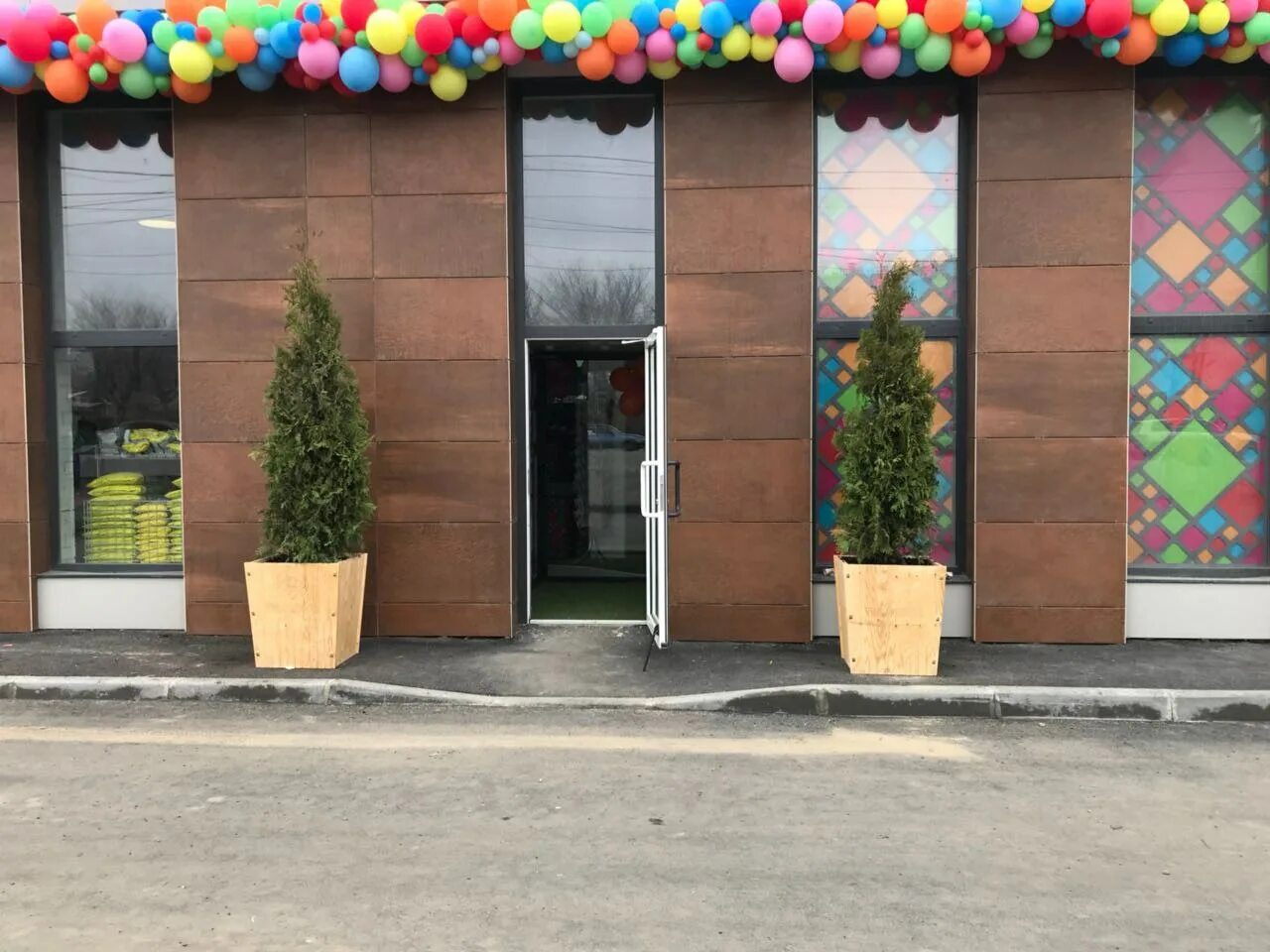 Магазин полянка. Поляна магазин цветов. Магазин полянка чебоксары. Типография, горно-алтайск, коммунистический проспект, 35. Поляна магазин цветов.