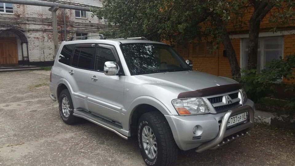 Mitsubishi Pajero 2003. Mitsubishi Pajero 3 2003. Mitsubishi Pajero 2003 v6. Митсубиси Паджеро 2003 год дизель.