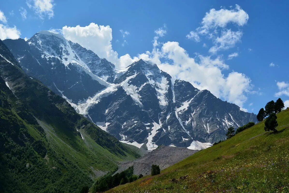 Озеро донгуз орун кабардино-балкария приэльбрусье. Донгузорун-чегет-карабаши. Озеро донгуз орун-кёль летом. Донгуз. Донгузорун-кель озеро донгуз.