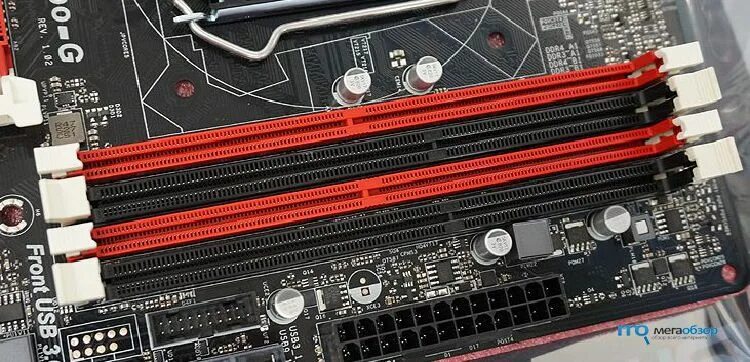 3 слота оперативной памяти. Слот ddr4. Материнская плата слоты оперативной памяти ddr3. Слот для оперативной памяти ddr3. Слот на материнской плате память ddr3.