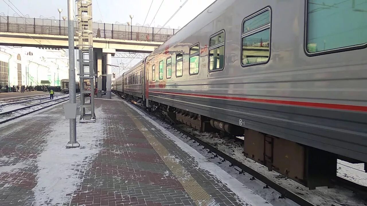 Поезд 125е Обь. Фирменный поезд Обь Новосибирск Адлер. Фирменный поезд Обь 125. Поезд Новосибирск новый Уренгой Обь.