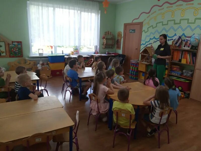 Школа гбоу сош г октябрьск 9. Цспсид семья логотип. Семейный центр доверие. Праздник день семьи любви и верности в 2023. Персонал в детский центр.