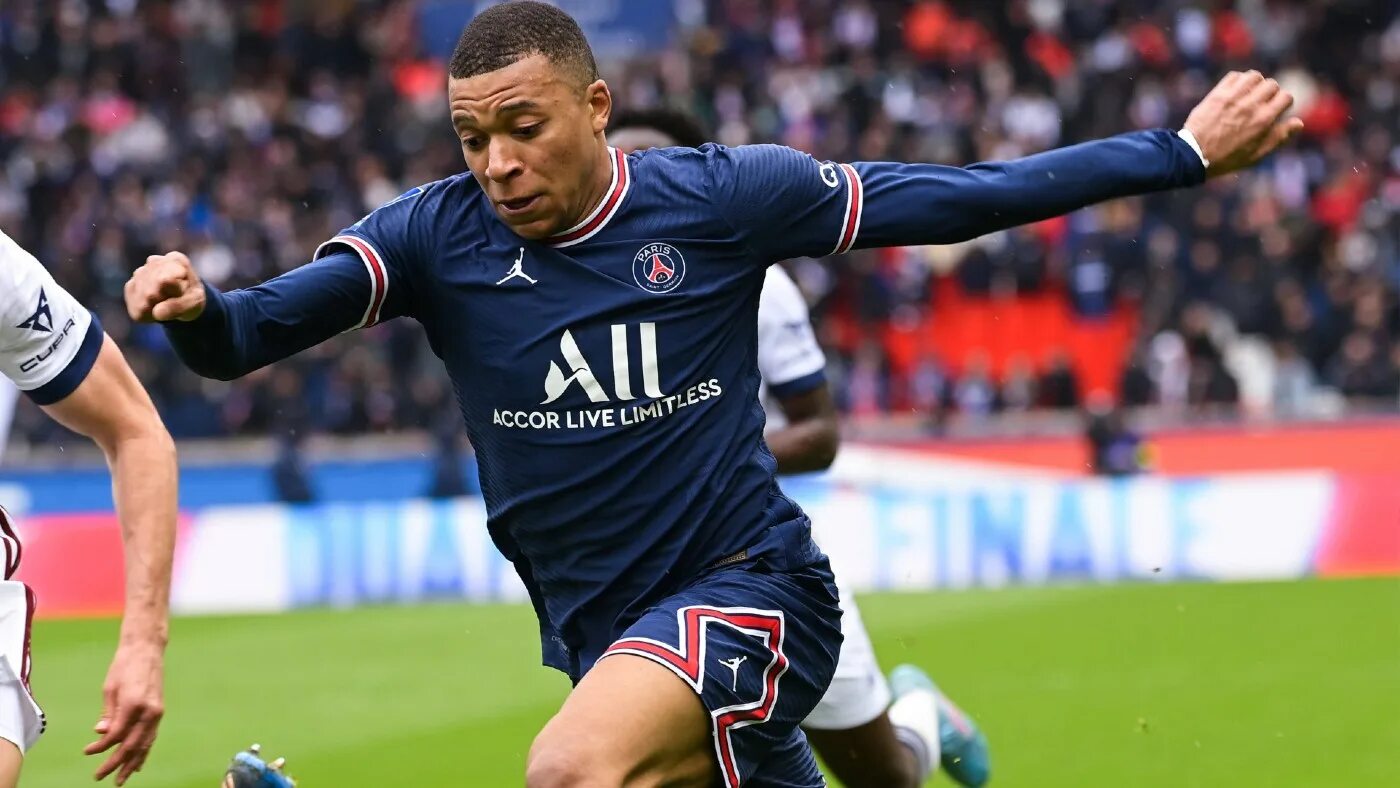 Псж громит реал. Бордо пари сен-жермен 6 ноября 2021. Мбаппе футболист чм 2022. Неймар psg 2022. Франция футбол.