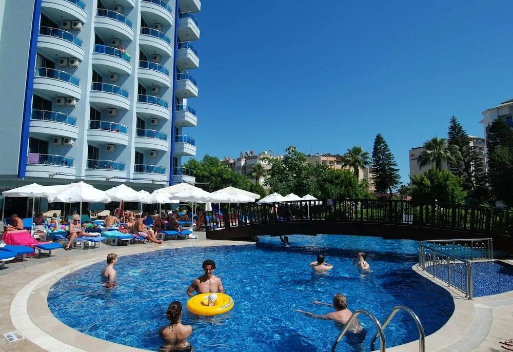 Grand zaman garden annex 4 турция аланья. Grand zaman. Отель 4 звезды аланья grand. Гранд заман бич отель алания 4 звезды. Grand zaman.