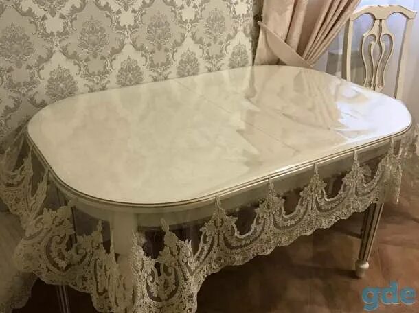 Клеенка на кухонный стол. Валберис силиконовые скатерти на стол. Силиконовая скатерть на круглый стол. Валберис клеенка на кухонный стол. Круглая скатерть силиконовая прозрачная.