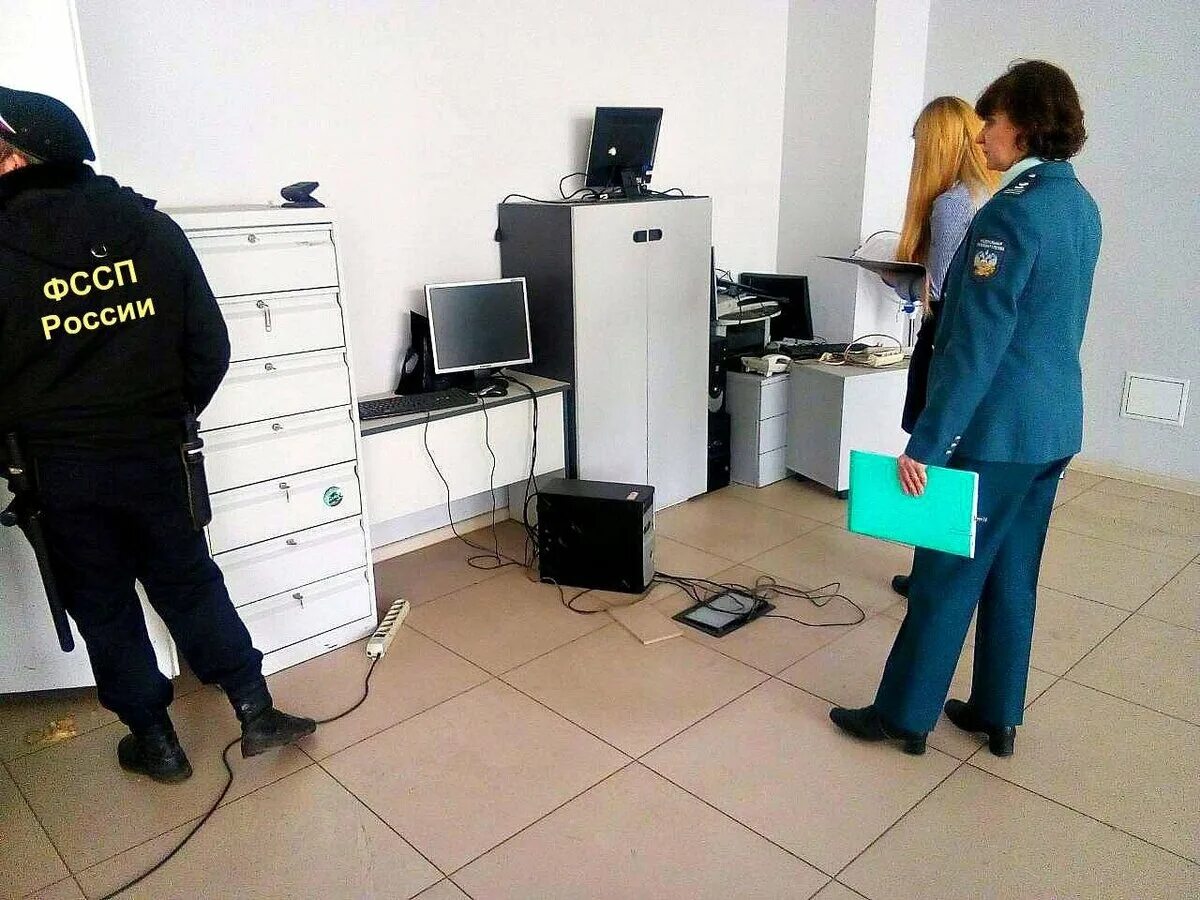 Арестовали счет или карты в сбербанке судебные приставы: что делать? Бизнес спра