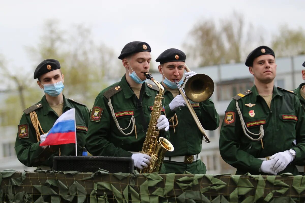 Военный парад 24. Командующий 1 танковой армии. Танковыми войсками командующий на параде. Командующий ЗВО В 1 танковой армии. Командующий 1 Гвардейской танковой армией ЗВО.