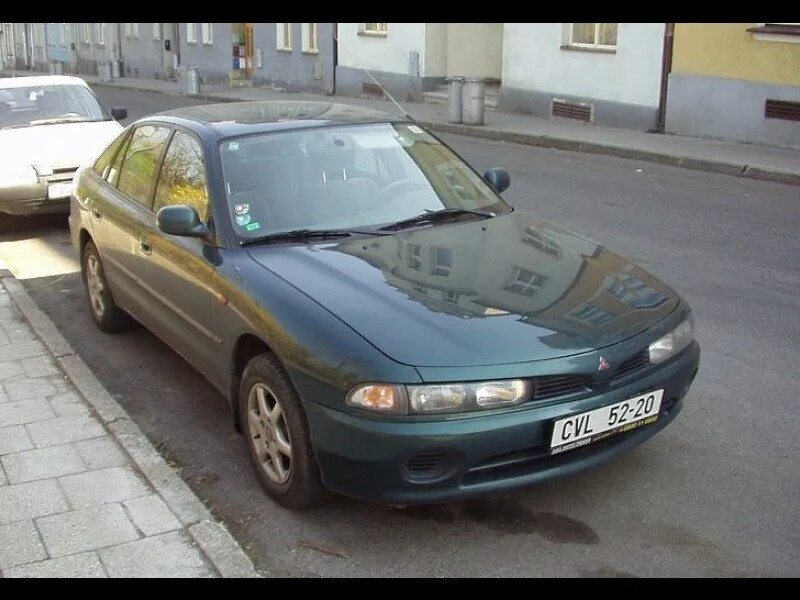 Мицубиси Галант 1993. Mitsubishi Galant 95. Митсубиси Галант 95 года. Митсубиси Галант 1995 1.8.