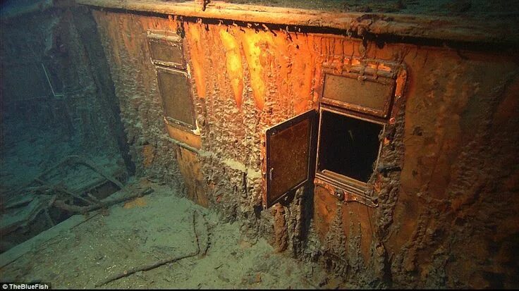 Undersea Photos of the Titanic Wreckage (42 pics) Rms titanic, Titanic, Titanic 