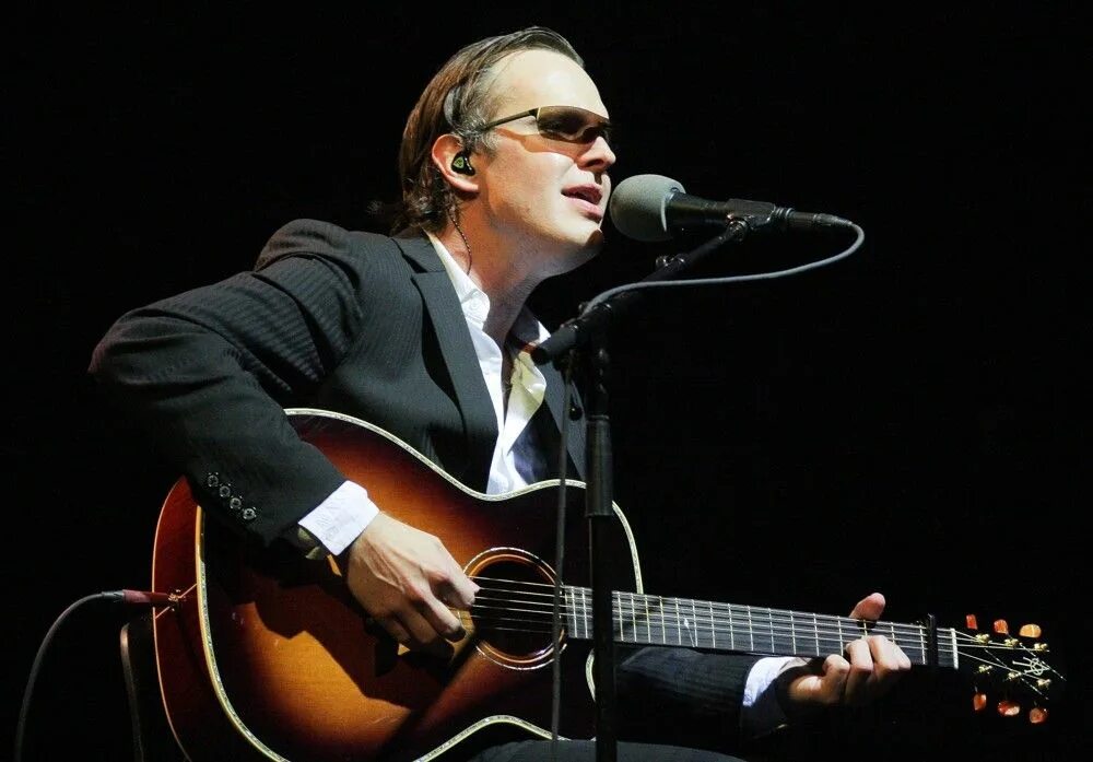 Joe Bonamassa. Joe Bonamassa фото. Joe Bonamassa 2022. Dust Bowl Джо Бонамасса. Блюз джо бонамасса