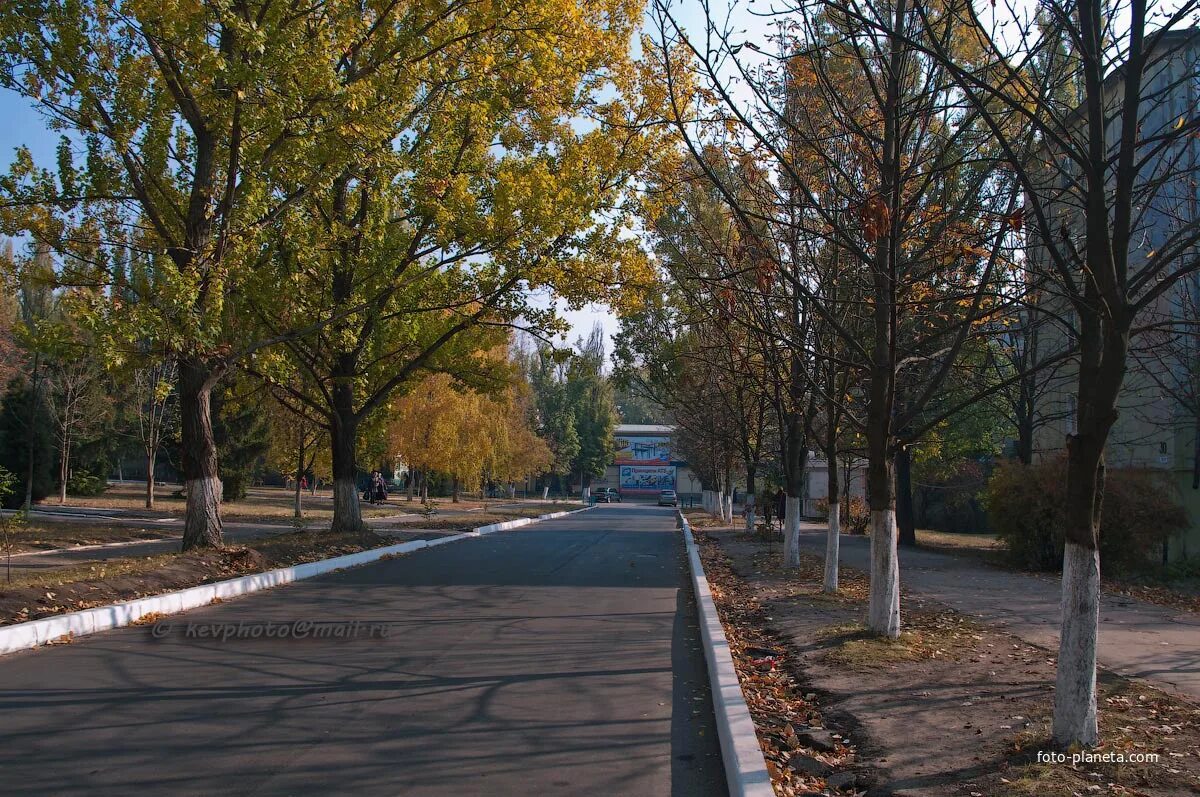 Город орджоникидзе область. Орджоникидзе Днепр. Орджоникидзе Днепропетровская область. Украина Орджоникидзе Днепропетровской. Орджоникидзе Днепропетровская область СШ 5.