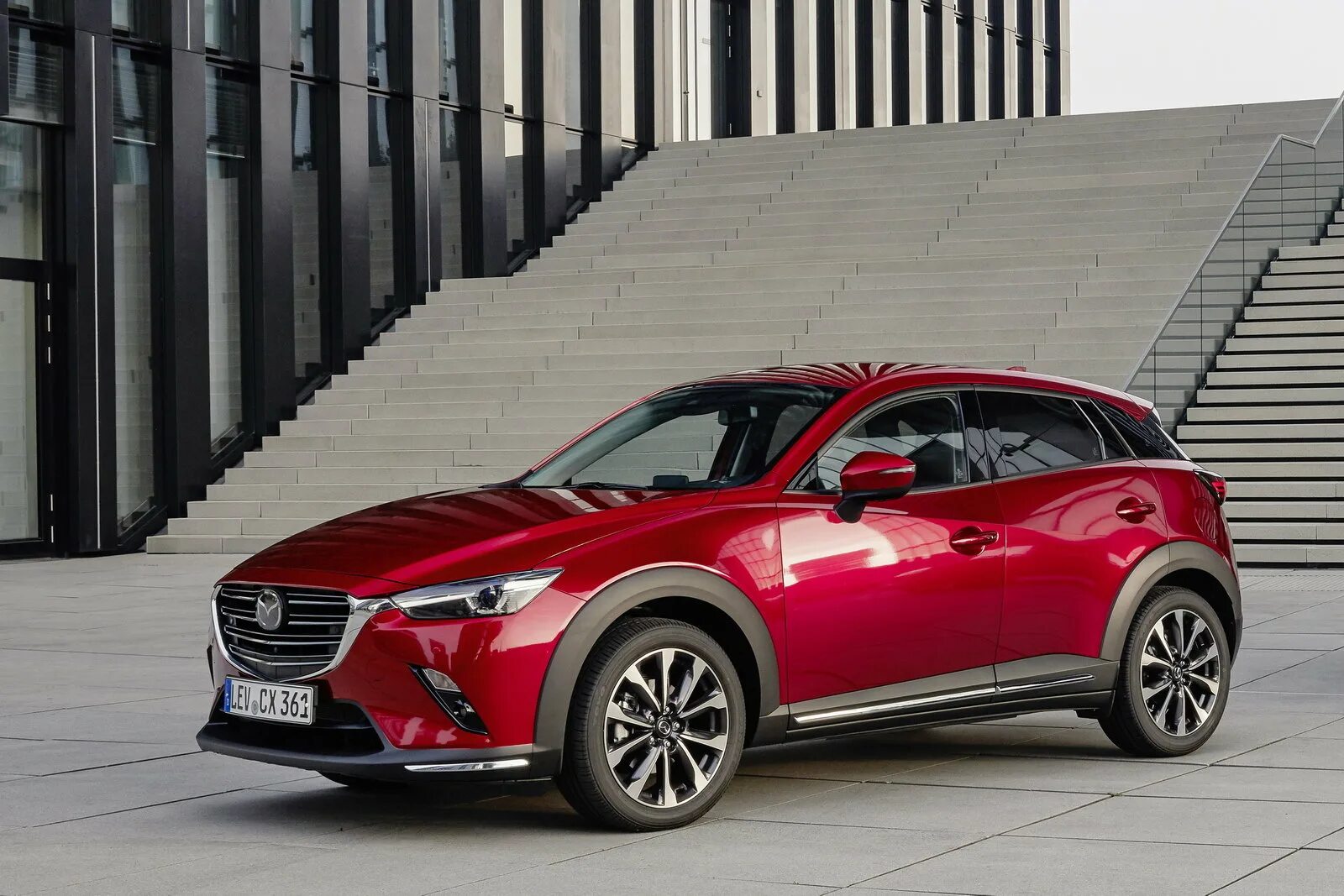 Цены и комплектации мазда новый. Mazda cx3 2021. Mazda 3 cx3. Mazda CX 3 2020. Мазда cx3 2019.