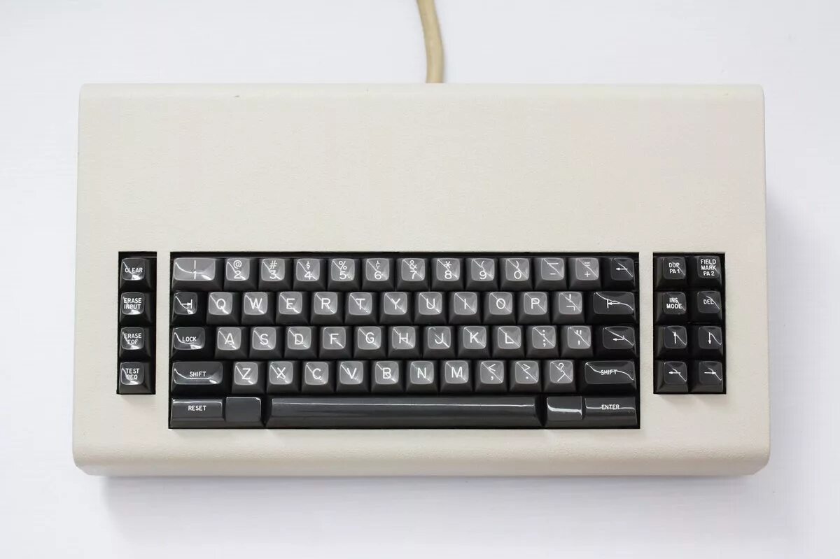 Клавиатура ibm. IBM-1000 клавиатура. Клавиатура IBM d43224f. IBM 1050 клавиатура 1970. Клавиатура IBM 286.
