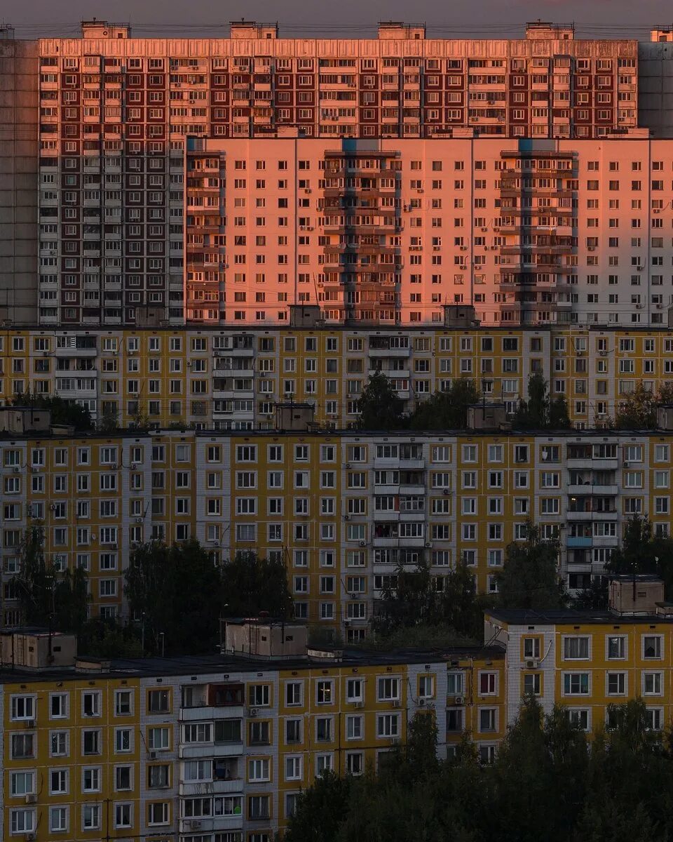 Панельная москва. Лефортово панельки. Панельки в Москве. Ясенево панельки. Крылатское панельки.