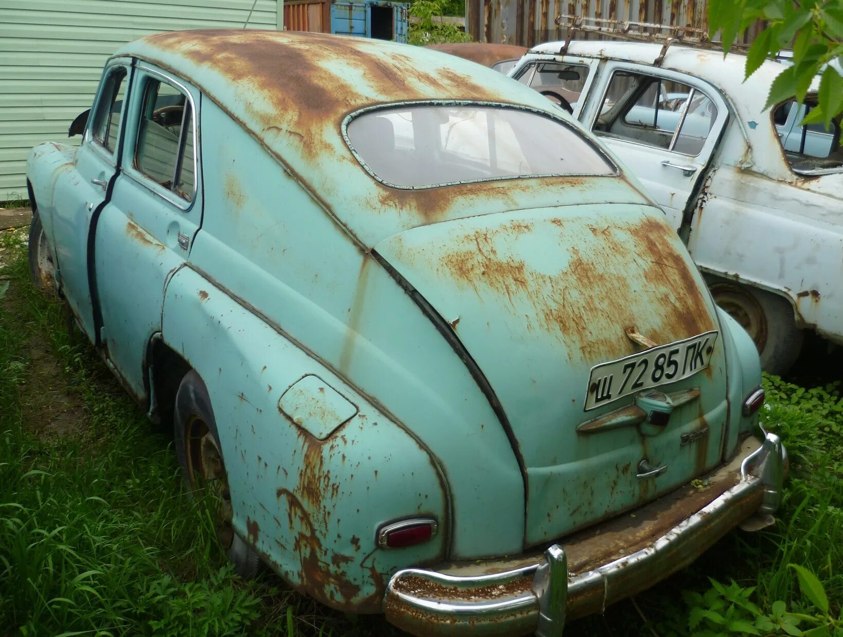 Старая 20. Москвич 400 и газ 20. ржавую газ 20 победу игрушечную. старая победа машина. старенькая машина победа.