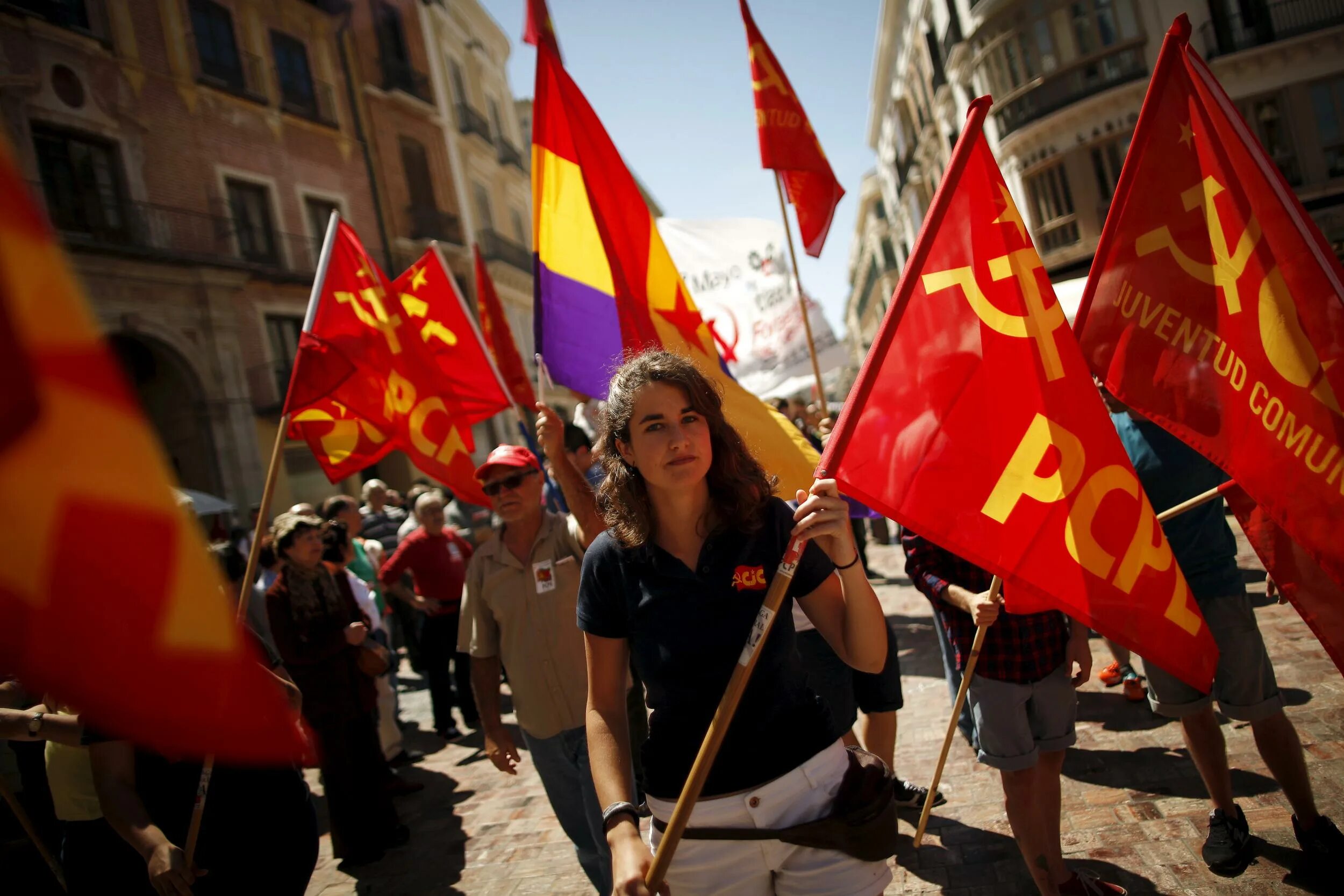 1 мая праздник победы. Первомай (May Day) в Великобритании. День труда 1 мая в Германии. Первомай в Испании. Первомай в США.