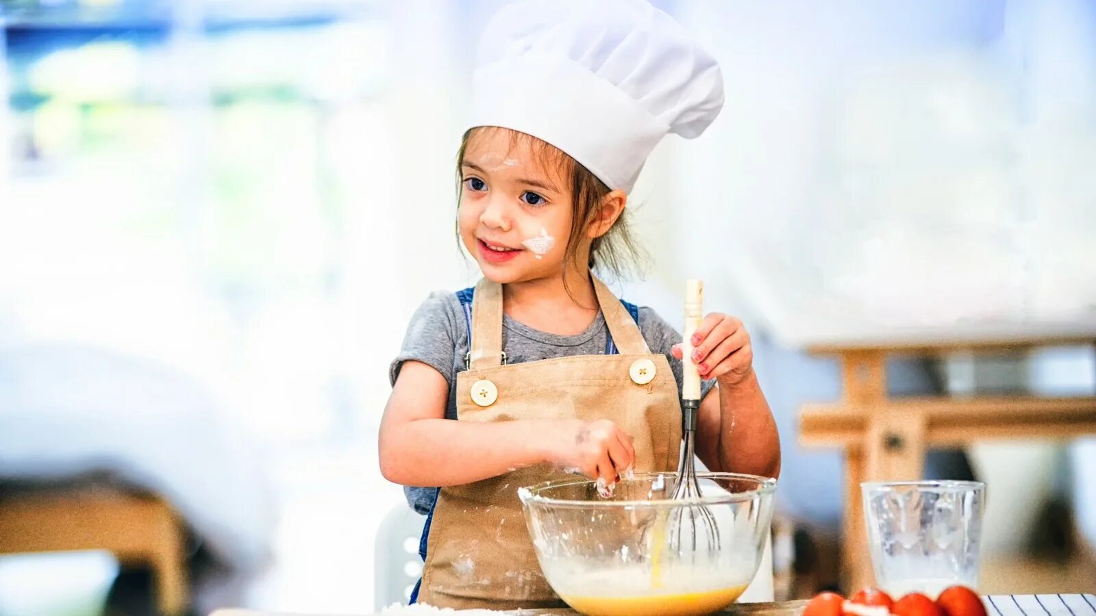Детский кулинарный мастер класс. Мастер класс для детей готовка. Повар для детей. Кулинарные мастер классы для детей.