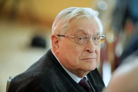 Артист басилашвили