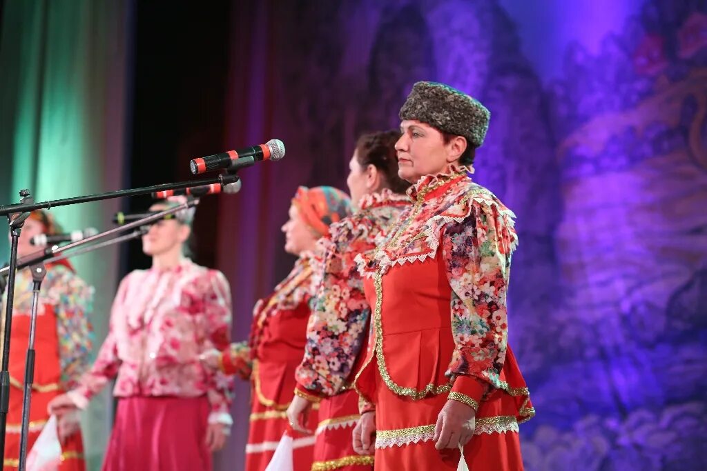 Казачий ансамбль Рославль. Ансамбль станица Волгоград фото. Казачья станица для фона на вокальный конкурс. Ансамбль Казачья песня Белореченск. Казачьи песни станица