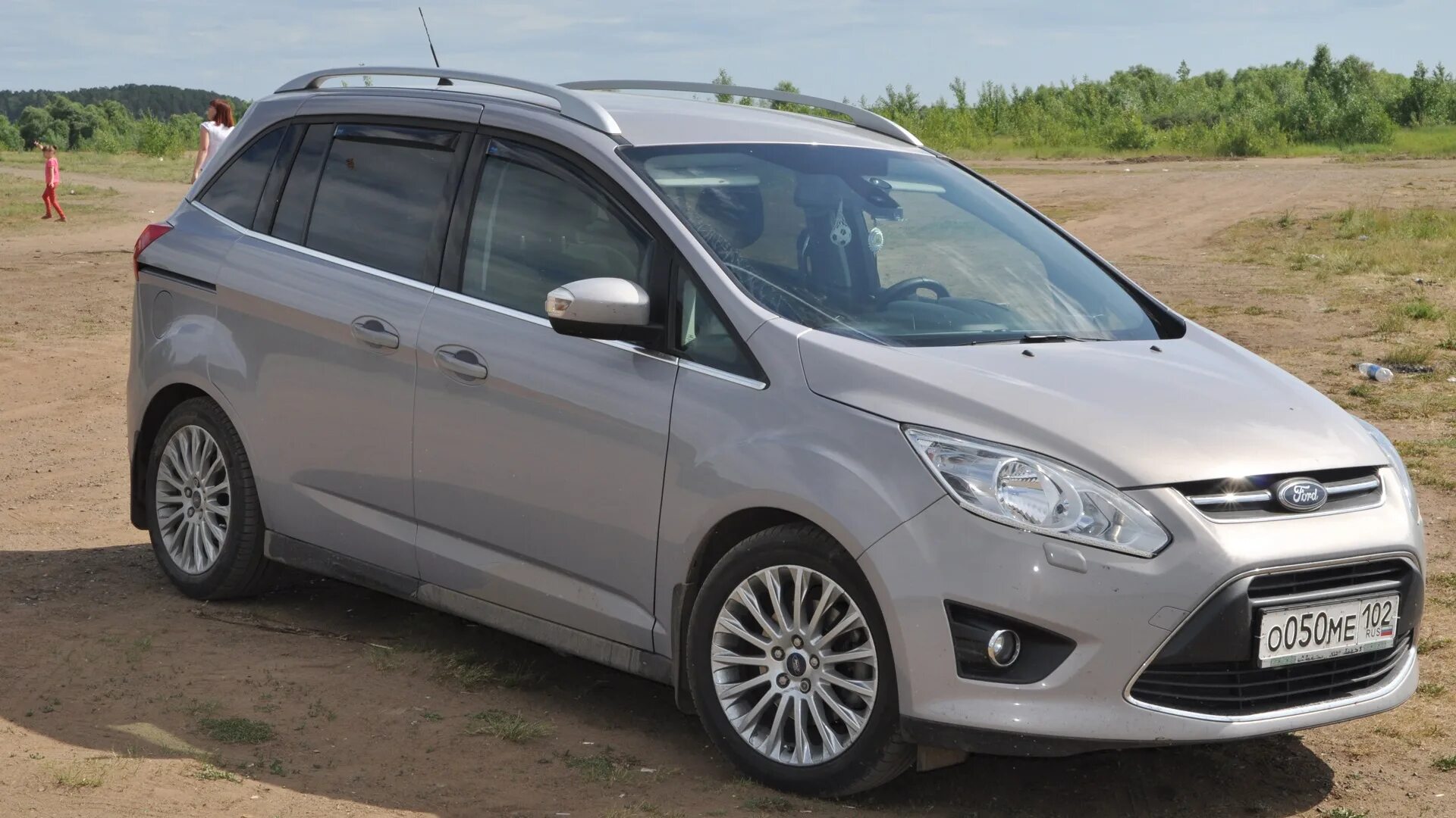 Купить форд симакс. Ford c Max 2011. Ford c Max 2013 Гранд. Форд Гранд си Макс 2011. Ford Grand s Max.