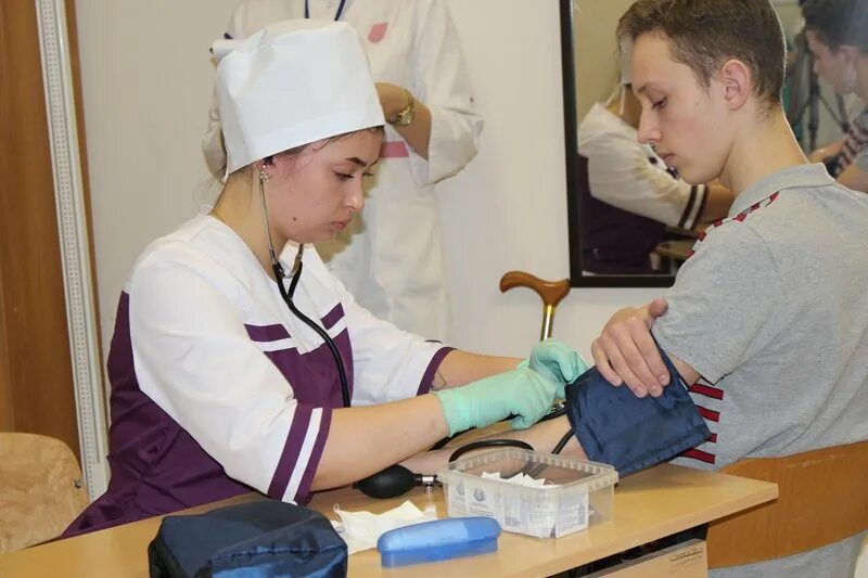 Медицинское училище 2. Ворлдскиллс медики. «WORLDSKILLS Россия-2020». Медсестра в колледже со студентами. Ворлд Скиллс медицинская сестра.