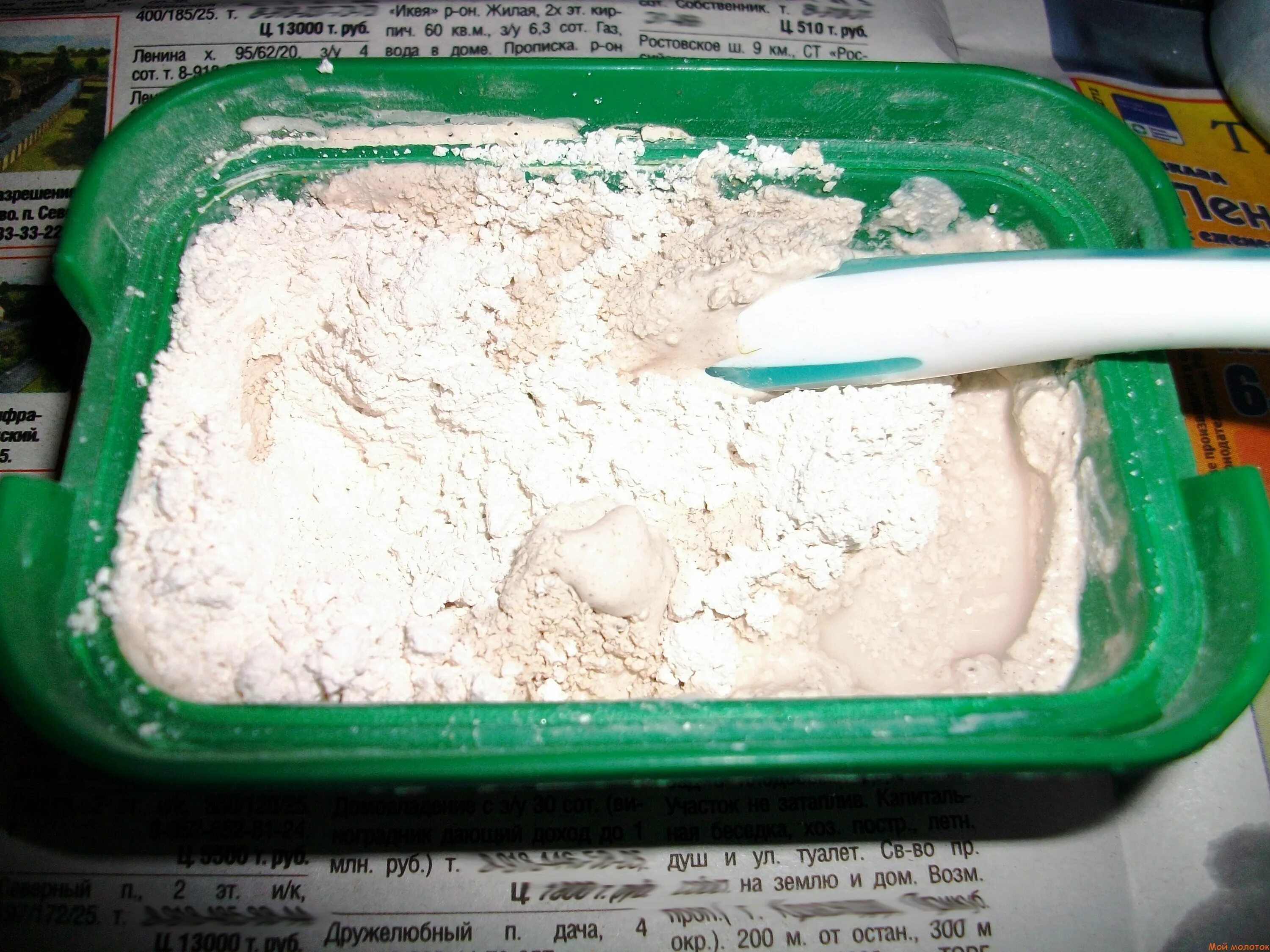 Пропорции гипса и воды для заливки форм. Гипсовая смесь для поделок. Заливка гипса. Сколько застывает гипс в форме. Гипсовая смесь для поделок.