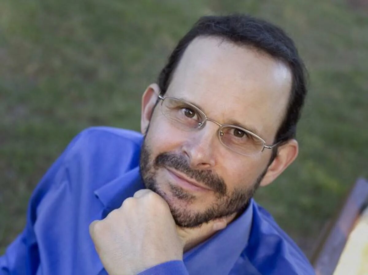 Anthony william coviello. Энтони вильям. Энтони уильямс медиум. Энтони уильямс фото сейчас. Энтони вильям.