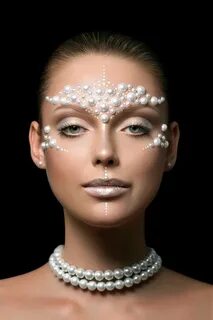 Pearl face