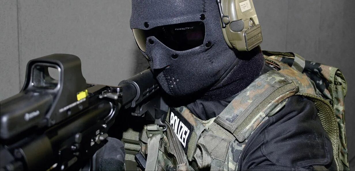 Маска Swiss Eye. Чёрная маска SWAT. Маска SWAT Омск. SWAT маска вырезанная. Start x pro маска