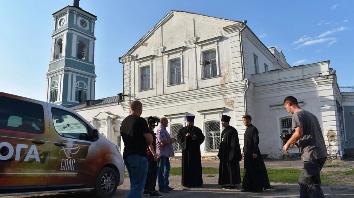 Святыни Павловска. Телеканал спас съемочная группа. Телеканал спас на неделю