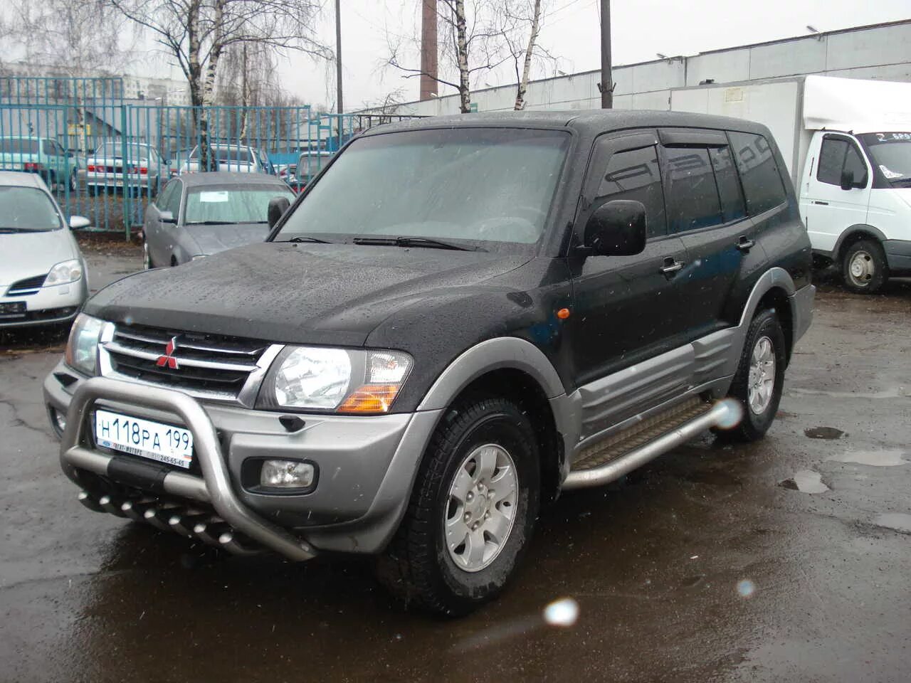 Купить митсубиси 2002. Митсубиси Паджеро 2002. Mitsubishi Pajero 2000. Митсубиси Паджеро 3 2002. Митсубиси Паджеро 3 2000.