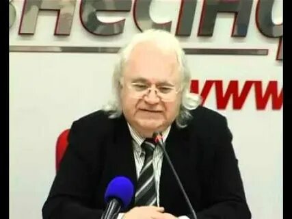 Естественно объявить