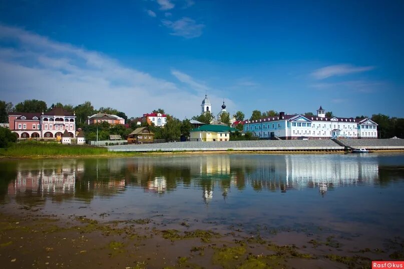 Переславль залесский углич ярославль. Ярославкая область Мышкин горо. Город Мышкин Ярославской области. Город Мышкин Углич достопримечательности. Углич музей Мышкина.