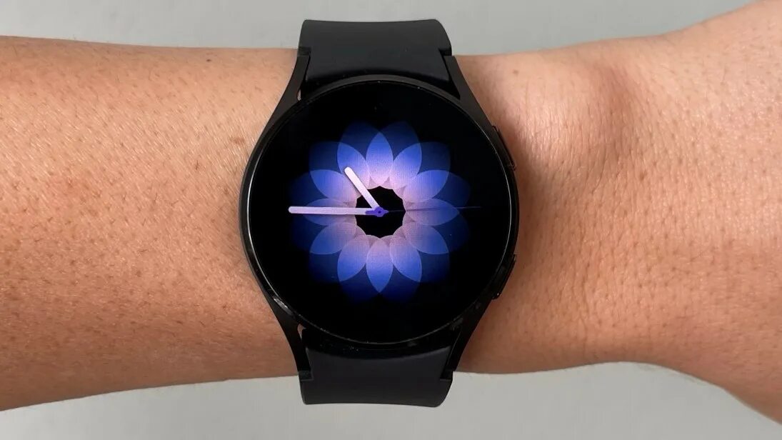 Samsung galaxy watch 4. Часы самсунг Galaxy watch 4. Samsung watch 4 44mm. Samsung Galaxy watch Active 4 44mm.