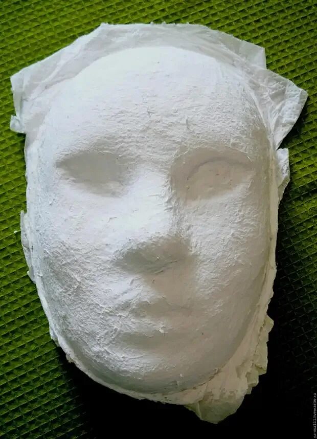 Маска из папье маше. Гипсовая маска для лица. Маска из гипса для лица. Маска форма лица