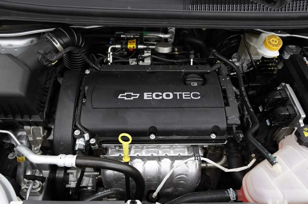 Шевроле авео 94 л с двигатель. Двигатель шевроле авео т300.