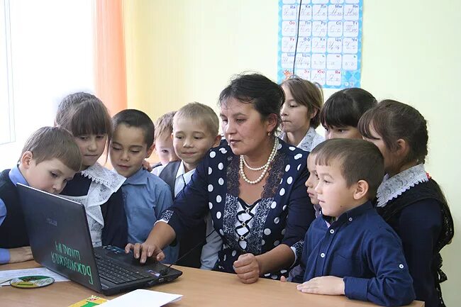 Погода в бажуках на неделю. Село бажуки фотографии. Село бажуки фотографии. Бажуки. Бажуки исток.