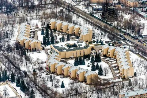 Поселок космонавтов